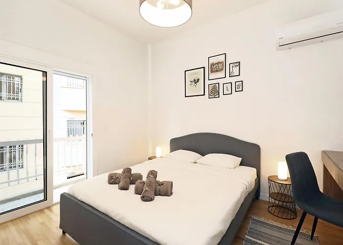 Black Elegance - 2 Bedroom & 2 Bathroom - Greecing